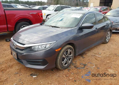 2018 Honda Civic Lx z USA, uszkodzony, nr VIN 2HGFC2F58JH545751